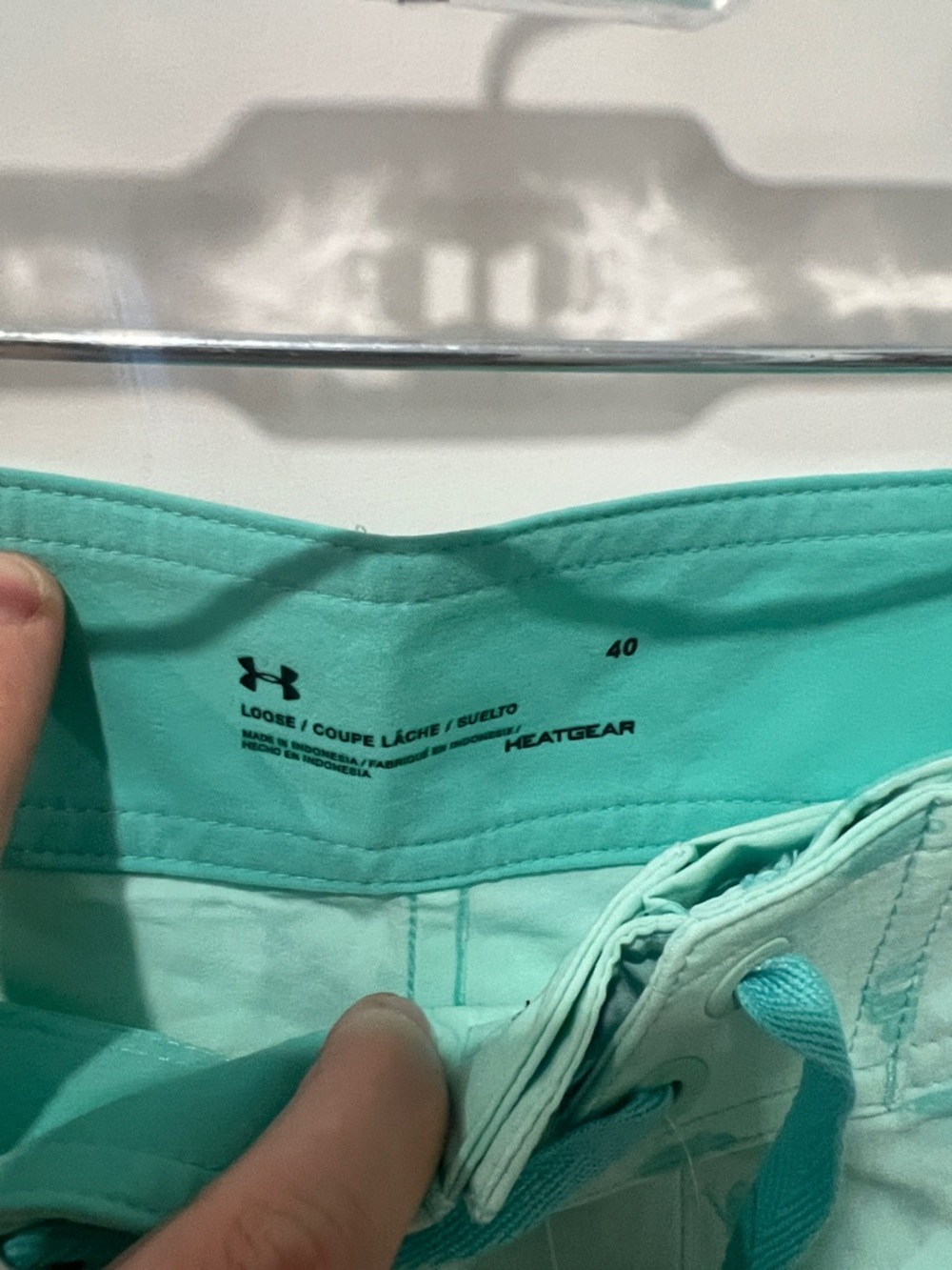 Under Armour Tide Chaser Aqua Fish Print Board Shorts Size 40 NWT - Picture 4 of 8